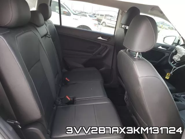 3VV2B7AX3KM131724