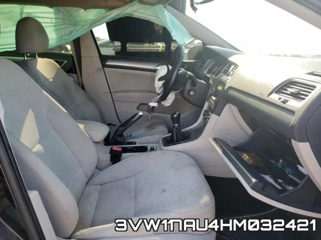 3VW117AU4HM032421_5.webp