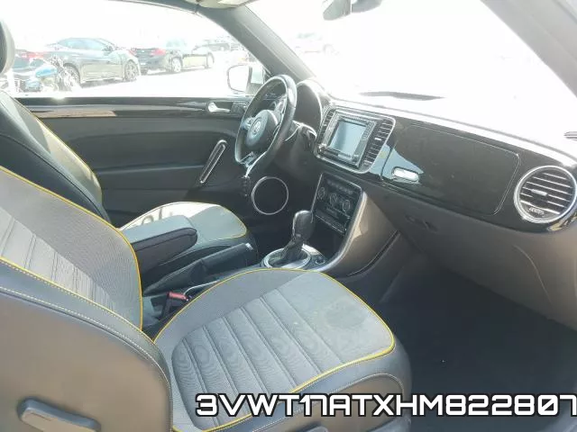 3VWT17ATXHM822807