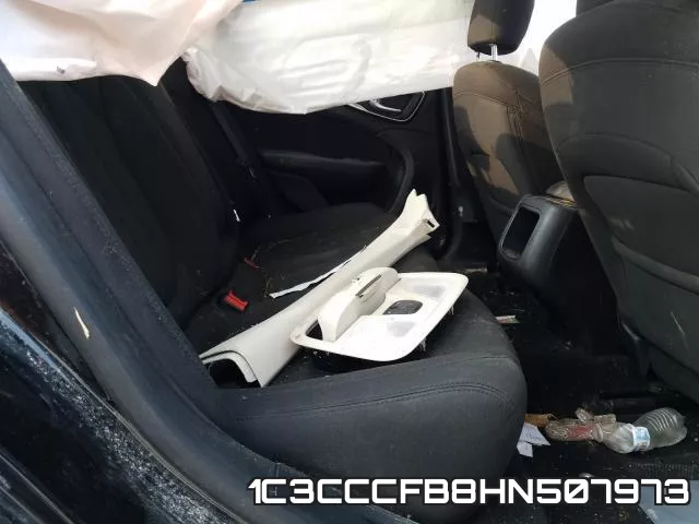 1C3CCCFB8HN507973_6.webp