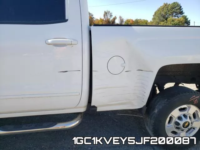 1GC1KVEY5JF200087
