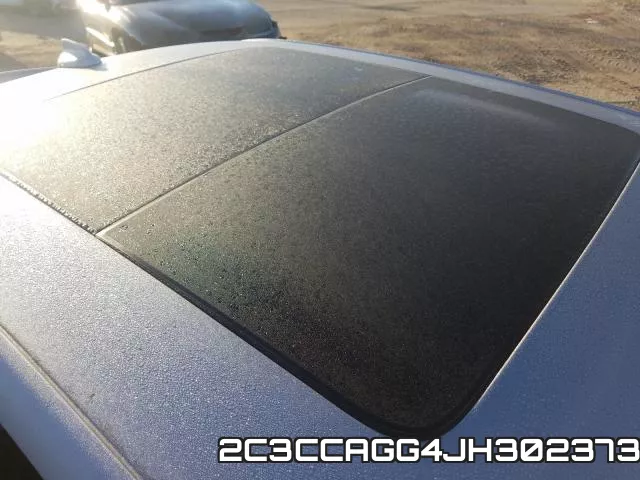 2C3CCAGG4JH302373_9.webp