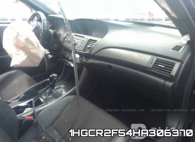 1HGCR2F54HA306370_5.webp
