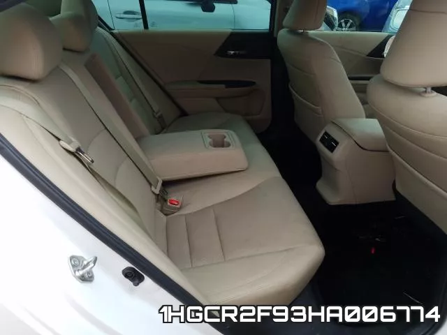 1HGCR2F93HA006774_6.webp