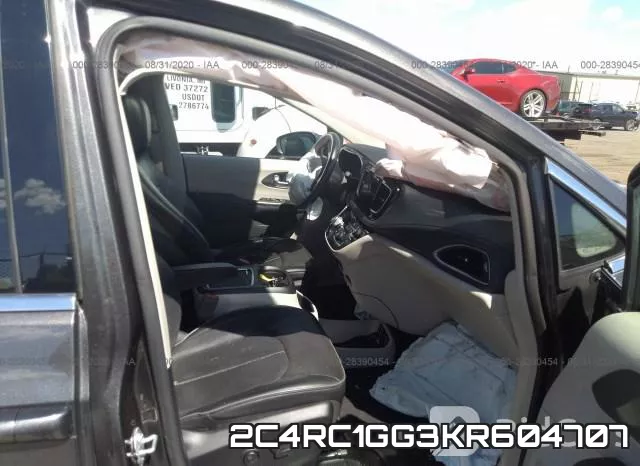 2C4RC1GG3KR604707_5.webp
