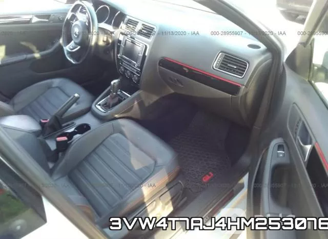 3VW4T7AJ4HM253076_5.webp