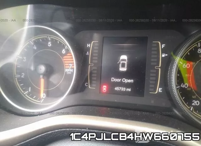 1C4PJLCB4HW660755