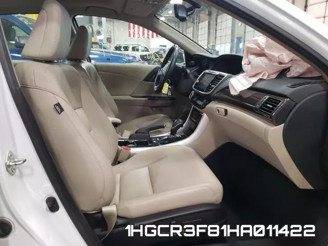 1HGCR3F81HA011422_5.webp