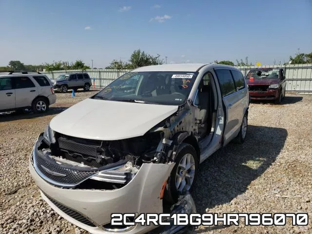2C4RC1BG9HR796070_2.webp