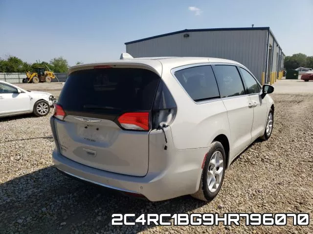 2C4RC1BG9HR796070_4.webp