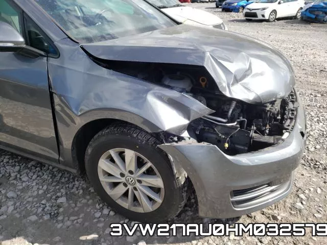 3VW217AU0HM032579_9.webp