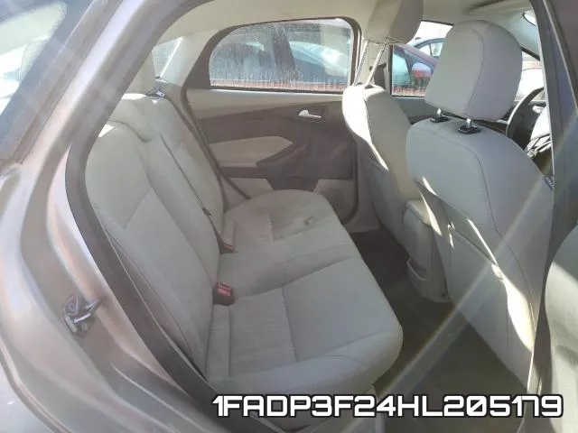 1FADP3F24HL205179_6.webp