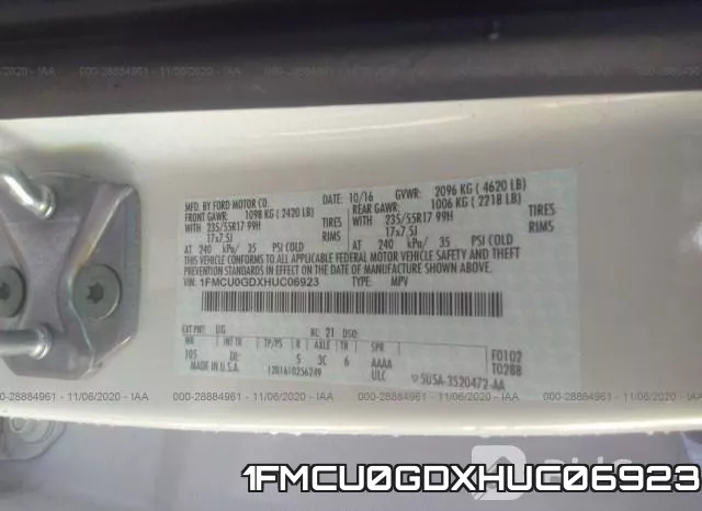 1FMCU0GDXHUC06923_9.webp