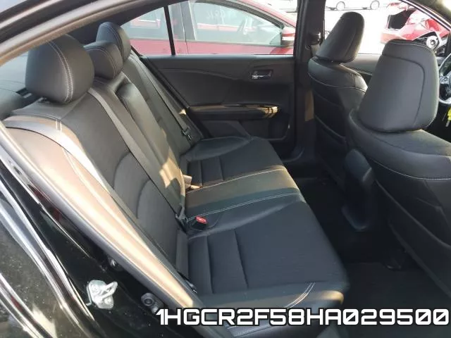 1HGCR2F58HA029500_6.webp