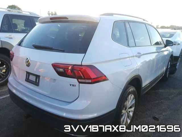 3VV1B7AX8JM021696_4.webp