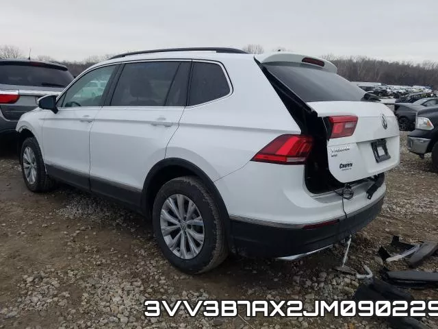 3VV3B7AX2JM090229_3.webp