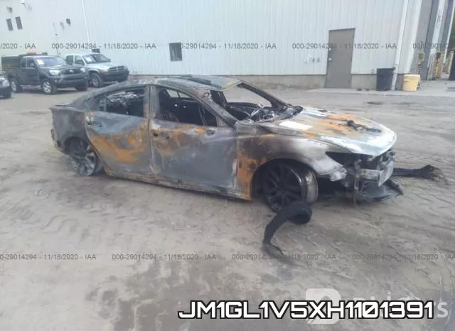 JM1GL1V5XH1101391_1.webp
