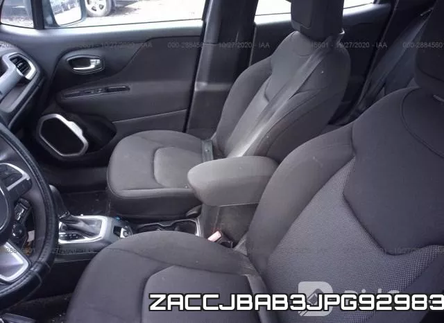 ZACCJBAB3JPG92983_5.webp