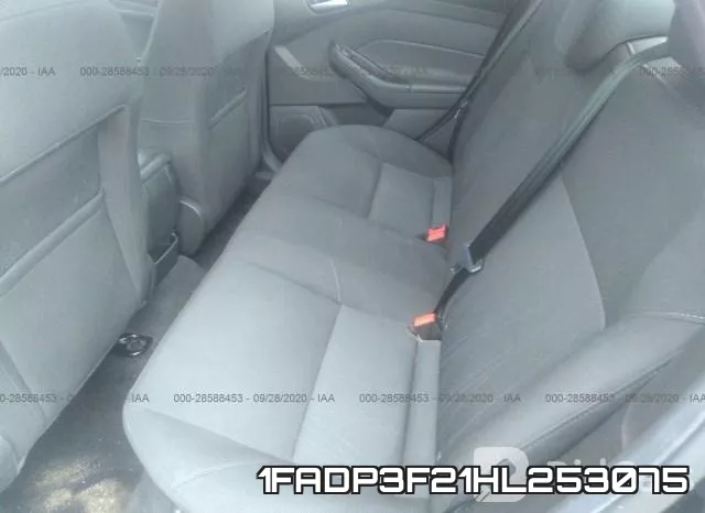 1FADP3F21HL253075_8.webp