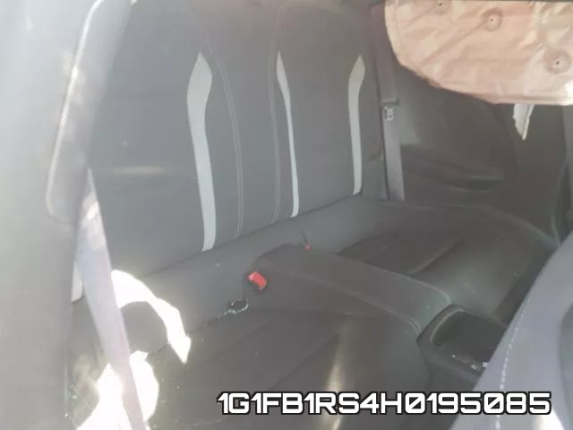 1G1FB1RS4H0195085_6.webp