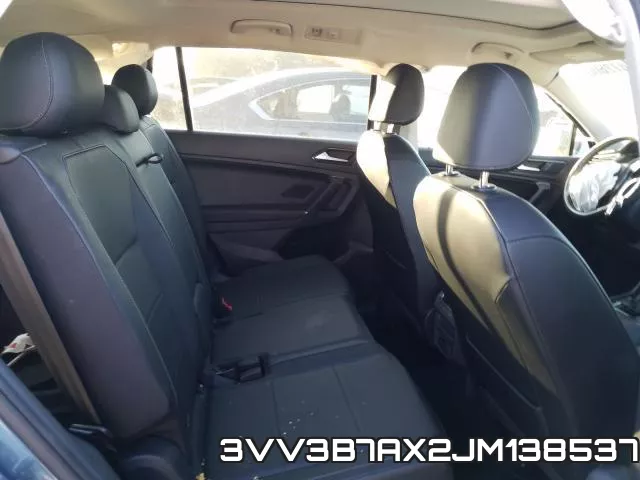 3VV3B7AX2JM138537_6.webp