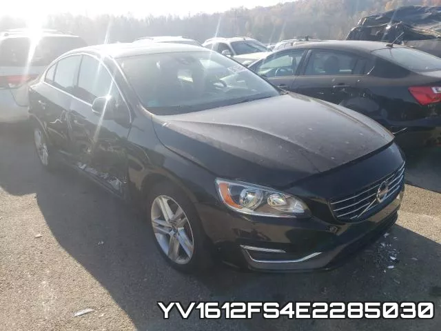 YV1612FS4E2285030
