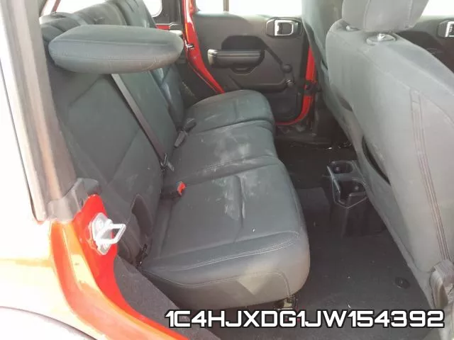 1C4HJXDG1JW154392_6.webp