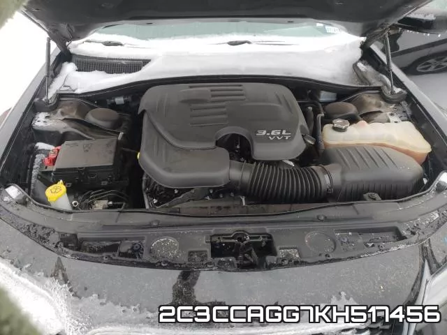 2C3CCAGG7KH517456_7.webp