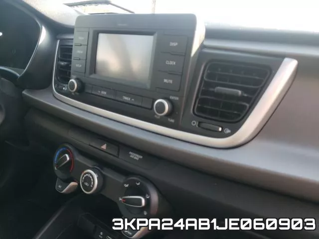 3KPA24AB1JE060903_9.webp
