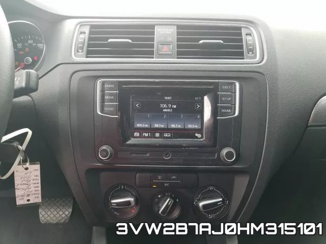 3VW2B7AJ0HM315101_9.webp