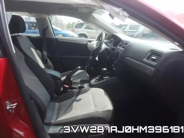 3VW2B7AJ0HM396181_5.webp