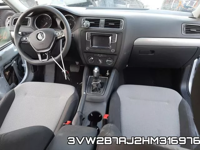 3VW2B7AJ2HM316976_9.webp
