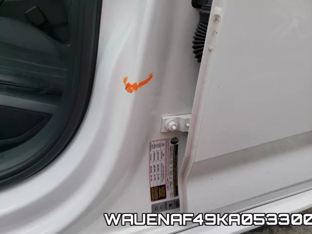 WAUENAF49KA053300_9.webp
