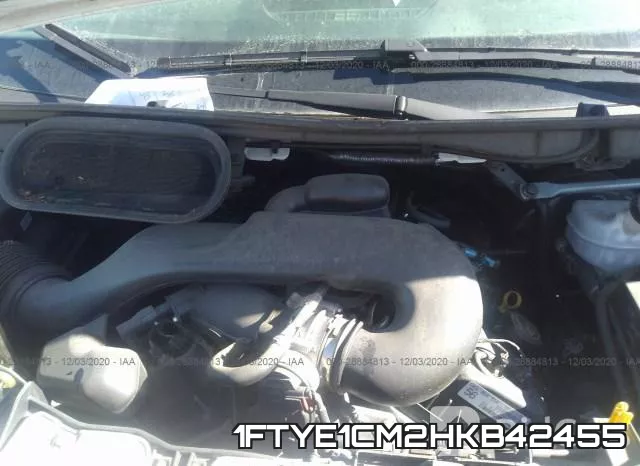 1FTYE1CM2HKB42455_10.webp