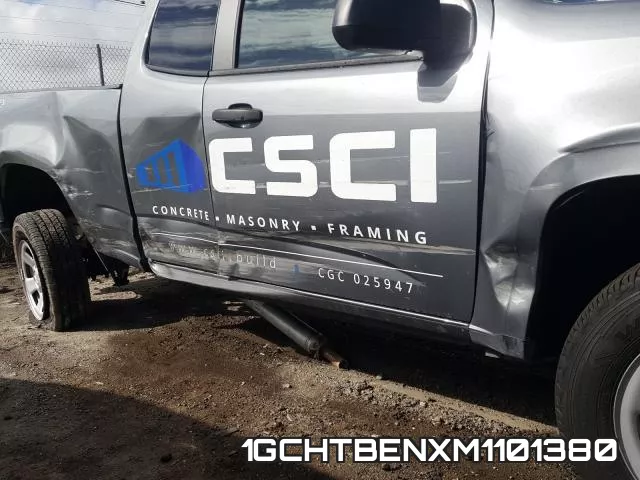 1GCHTBENXM1101380_9.webp