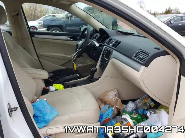 1VWAT7A35HC004274_5.webp