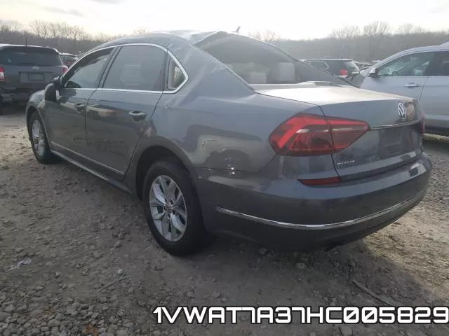 1VWAT7A37HC005829_3.webp