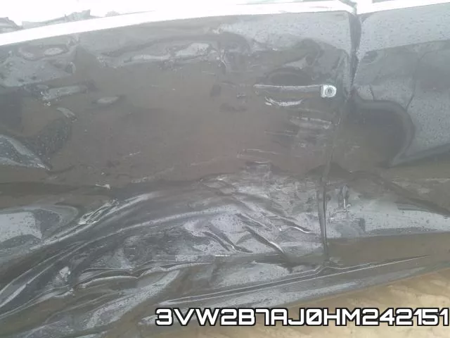 3VW2B7AJ0HM242151_10.webp