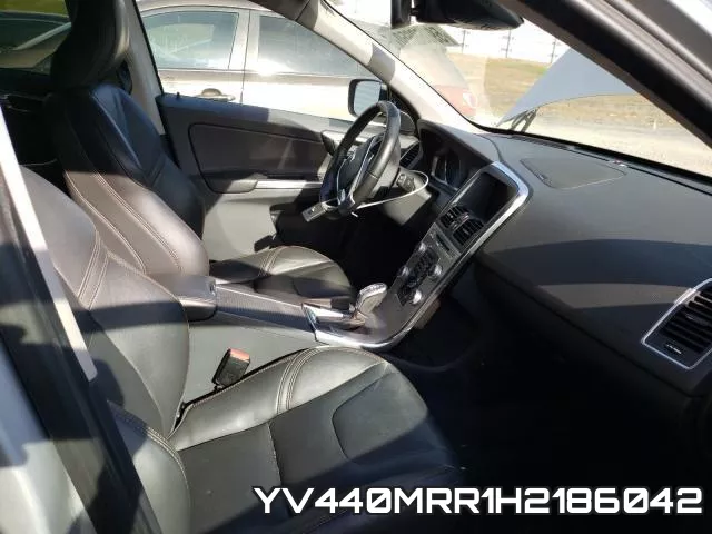 YV440MRR1H2186042_5.webp
