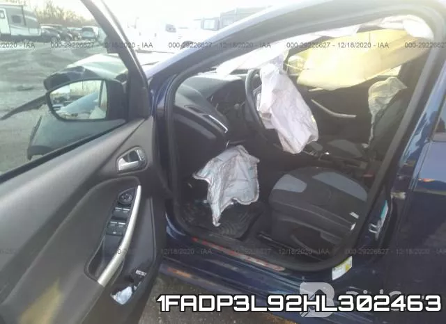 1FADP3L92HL302463_5.webp