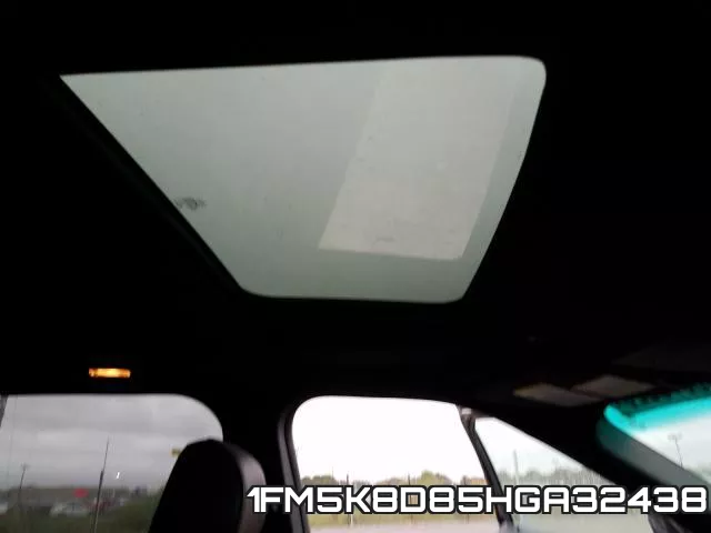 1FM5K8D85HGA32438_9.webp