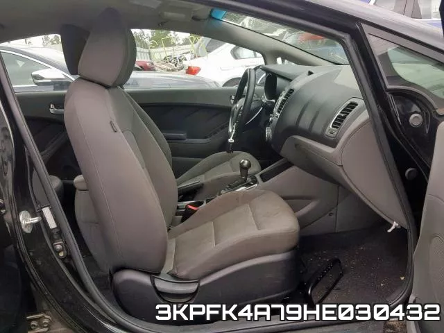 3KPFK4A79HE030432_5.webp