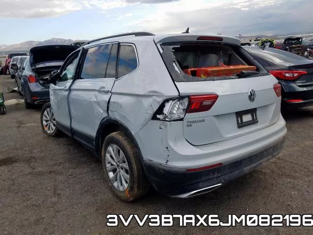 3VV3B7AX6JM082196_3.webp