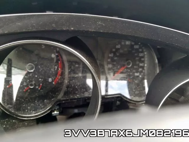 3VV3B7AX6JM082196_8.webp