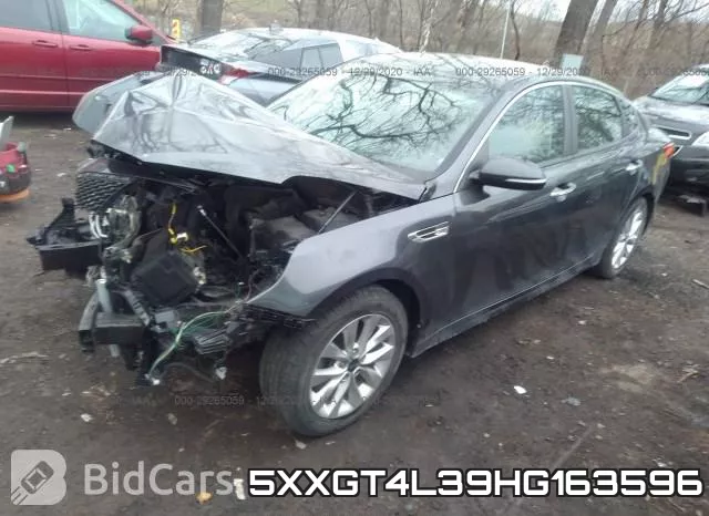 5XXGT4L39HG163596_2.webp