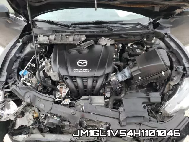 JM1GL1V54H1101046_7.webp
