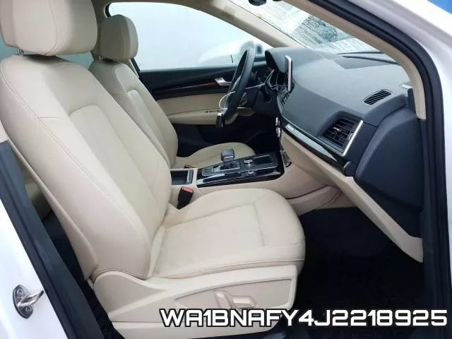 WA1BNAFY4J2218925_5.webp