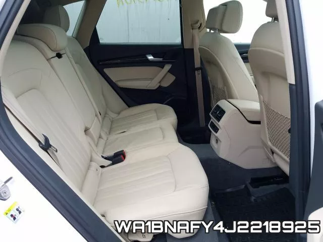 WA1BNAFY4J2218925_6.webp