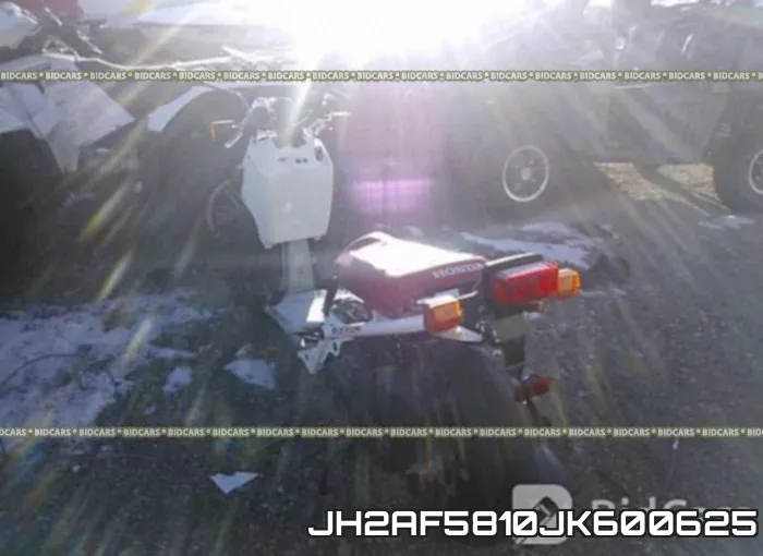 JH2AF5810JK600625