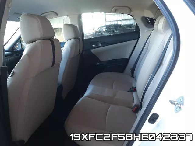 19XFC2F58HE042337_6.webp